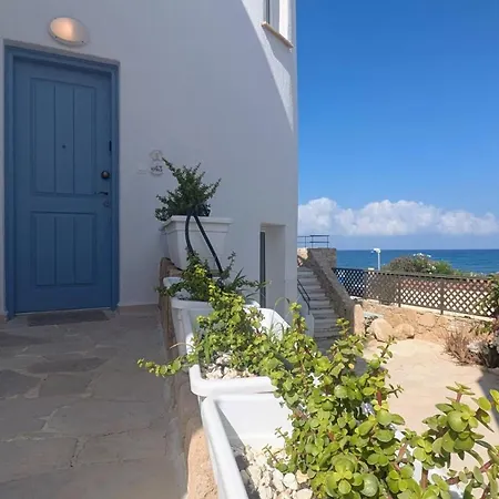 Galatea Stunning First Line Beachfront Vila *