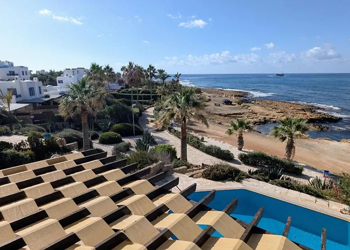 Galatea Stunning First Line Beachfront Vila *