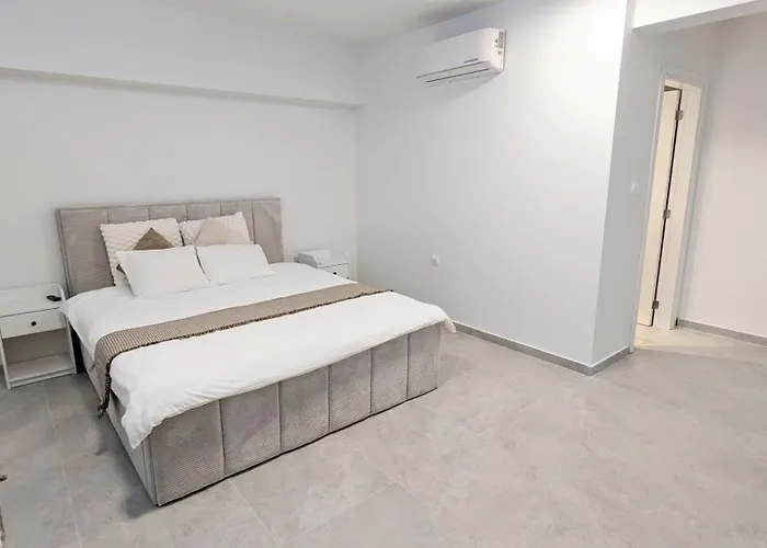 Vila Galatea Stunning First Line Beachfront Klorakas