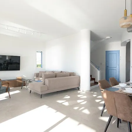 فيلة Galatea Stunning First Line Beachfront